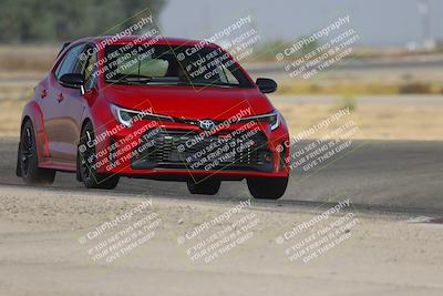 media/Sep-20-2025-Extreme Speed (Sat) [[1fcc23683c]]/Orange (Mid Intermediate)/Session 1 (Sunset)/